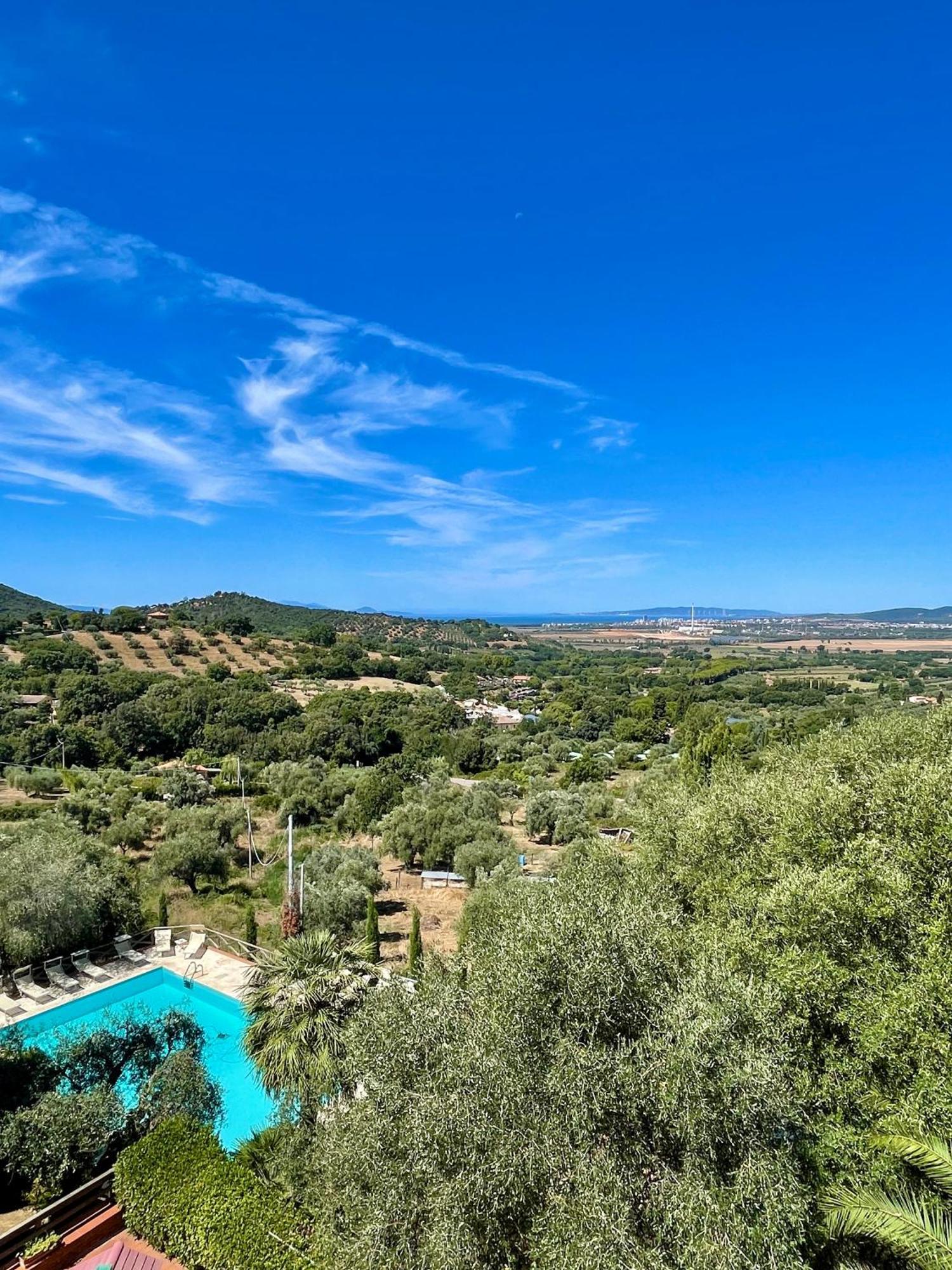 Madonna Del Poggio Cav Aparthotel Scarlino Luaran gambar