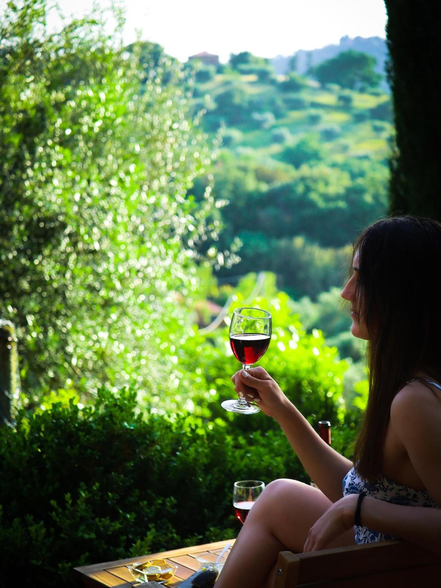 Madonna Del Poggio Cav Aparthotel Scarlino Luaran gambar