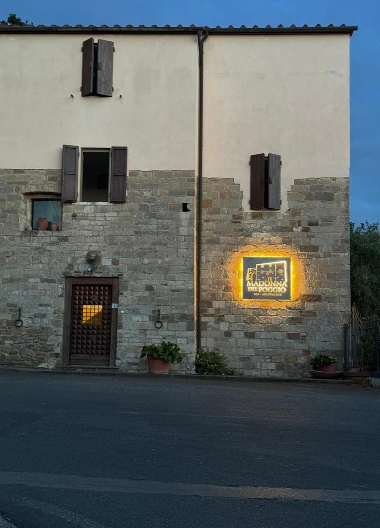 Madonna Del Poggio Cav Aparthotel Scarlino Luaran gambar