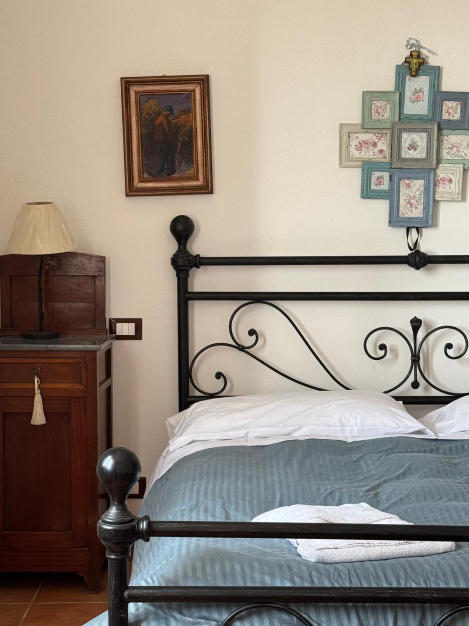 Madonna Del Poggio Cav Aparthotel Scarlino Luaran gambar